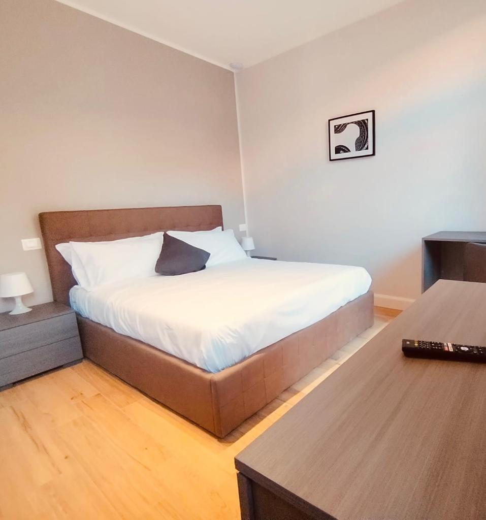 Hh Hermoso Housing آستي المظهر الخارجي الصورة