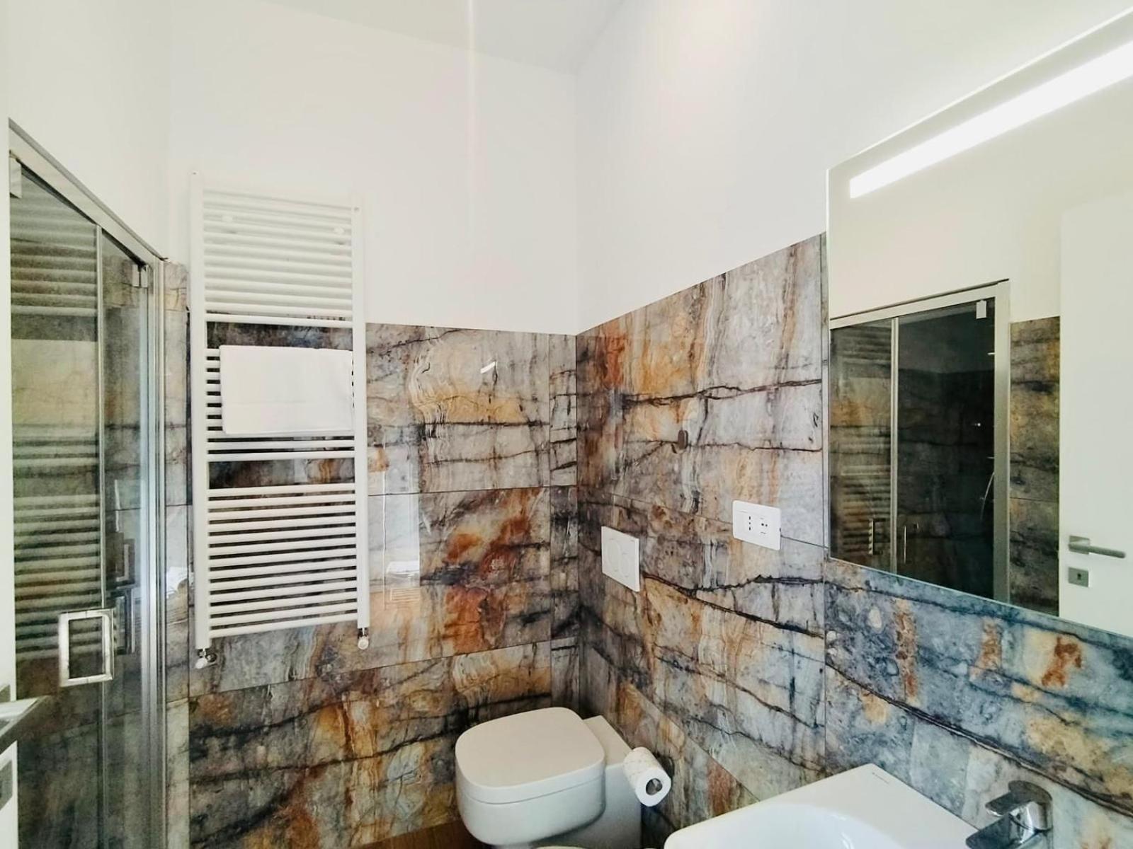 Hh Hermoso Housing آستي المظهر الخارجي الصورة