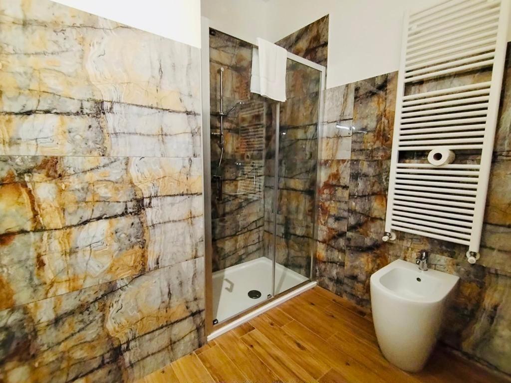 Hh Hermoso Housing آستي المظهر الخارجي الصورة